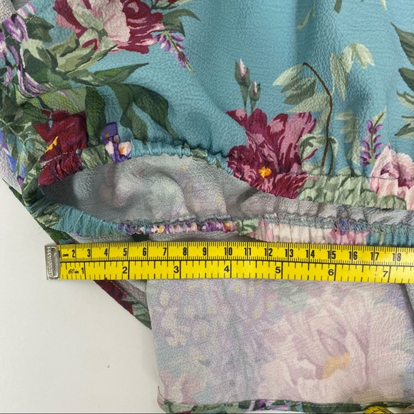 Show Me Your MuMu Darling Dolls Set Heidi Crop Top and Martine Shorts Size Small - Picture 16 of 16